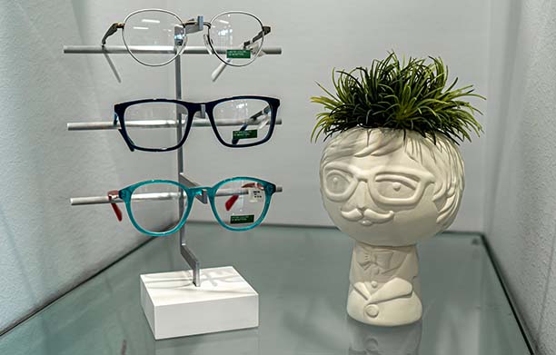 mini eyeglass frames display at standard optical